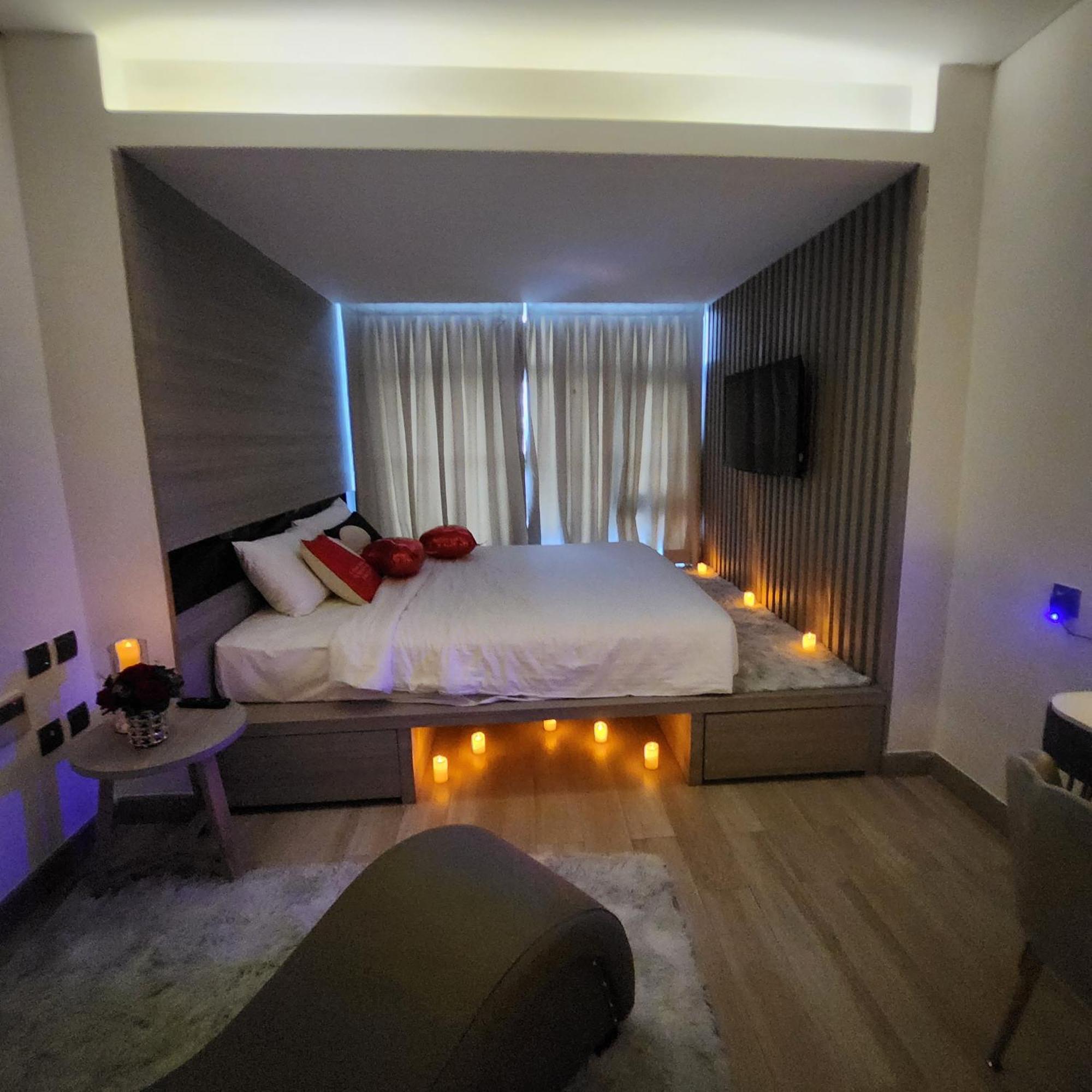 Hotel The Mcr Luxury Nha Trang Exterior foto