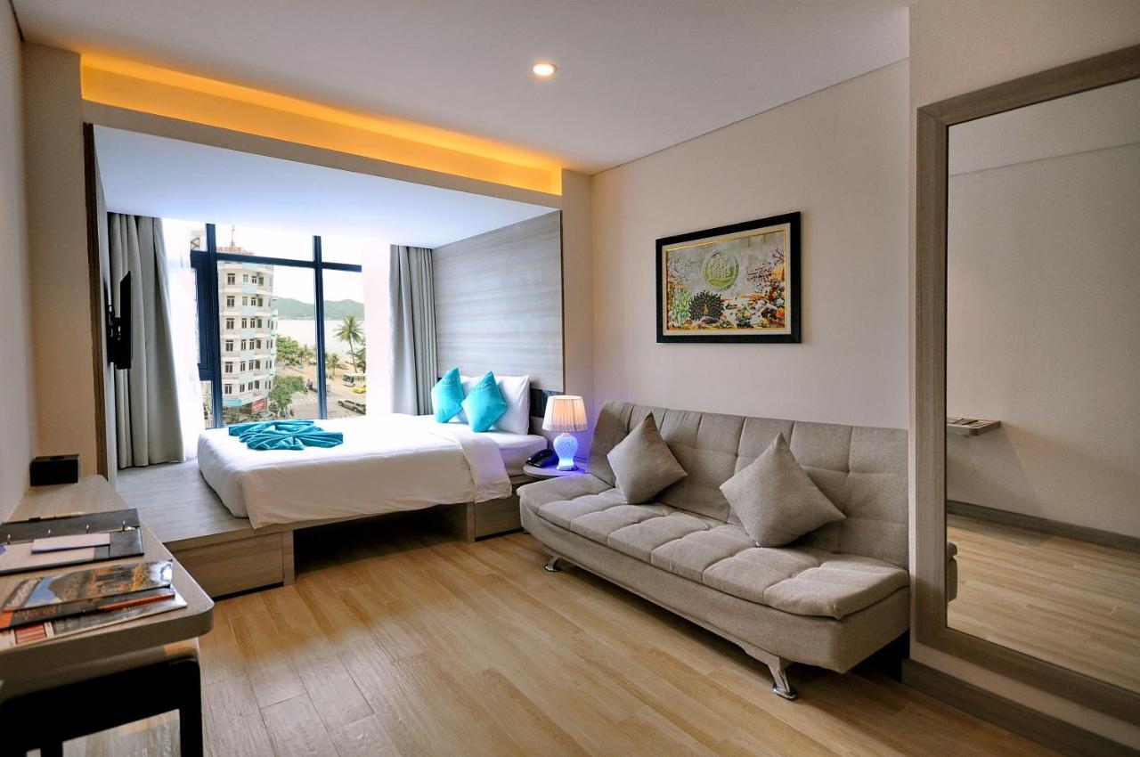Hotel The Mcr Luxury Nha Trang Exterior foto
