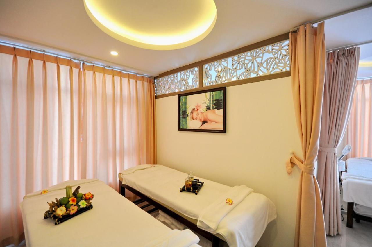 Hotel The Mcr Luxury Nha Trang Exterior foto